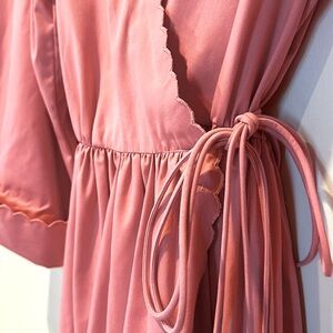 LORD and Taylor designer Albert Nipon vintage wrap dress/gown/robe